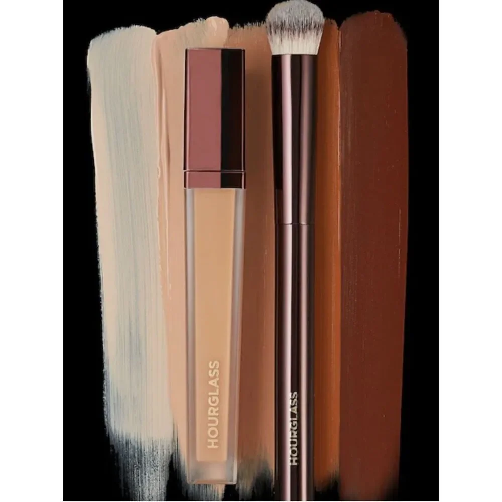 Hourglass Vanish™ Seamless Finish Concealer Brush